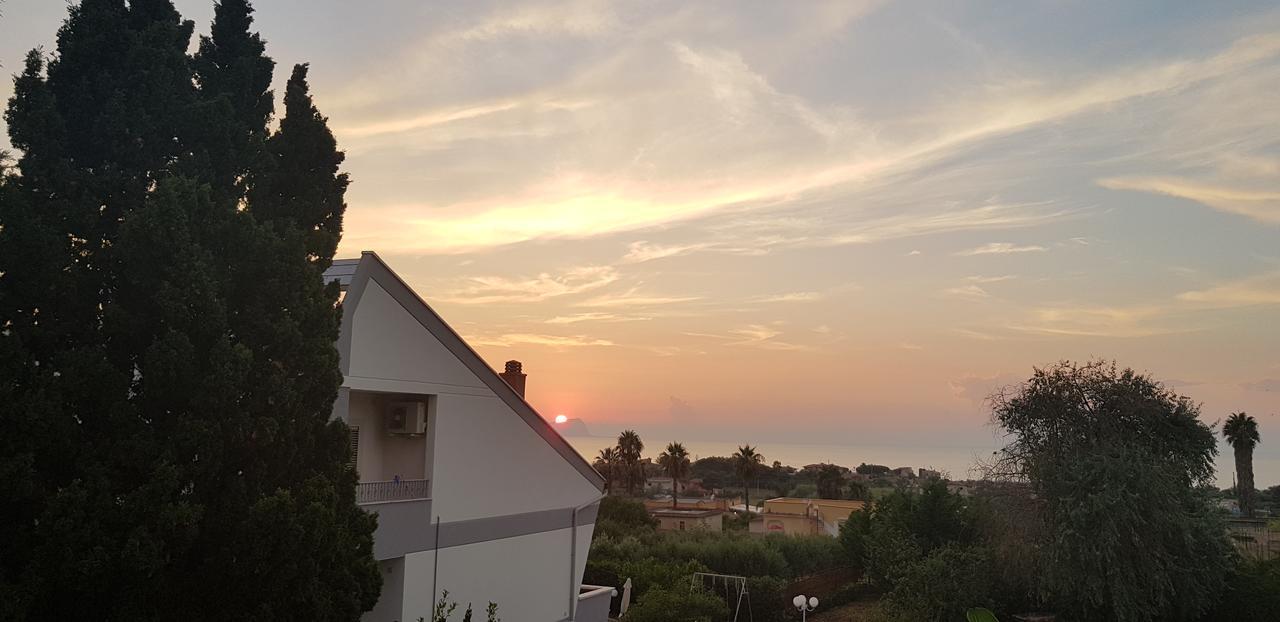 Вилла Trappeto Life Sunset Экстерьер фото